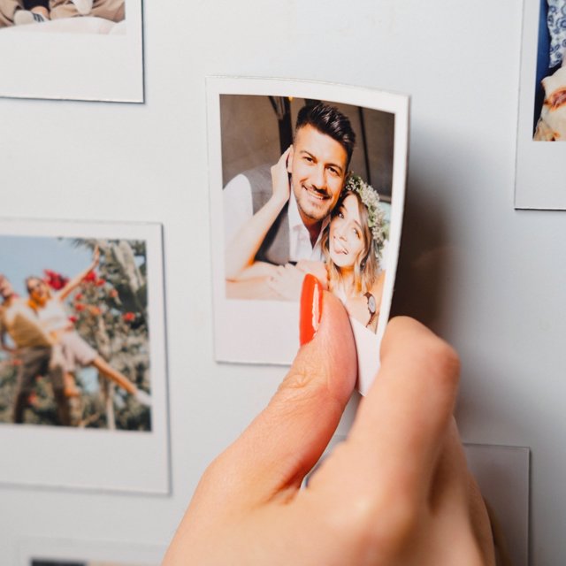 Polaroid Magnet
